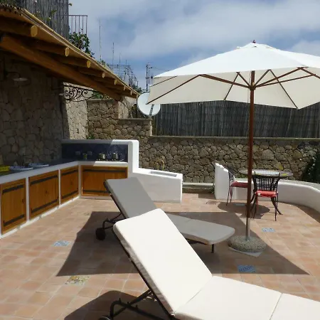 Sea View Apartamento *